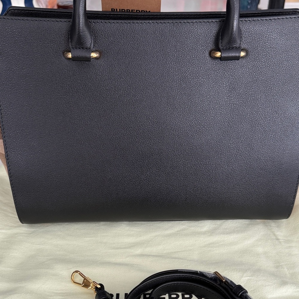 Burberry Banwell Check Bag Black - Picture 6 of 16